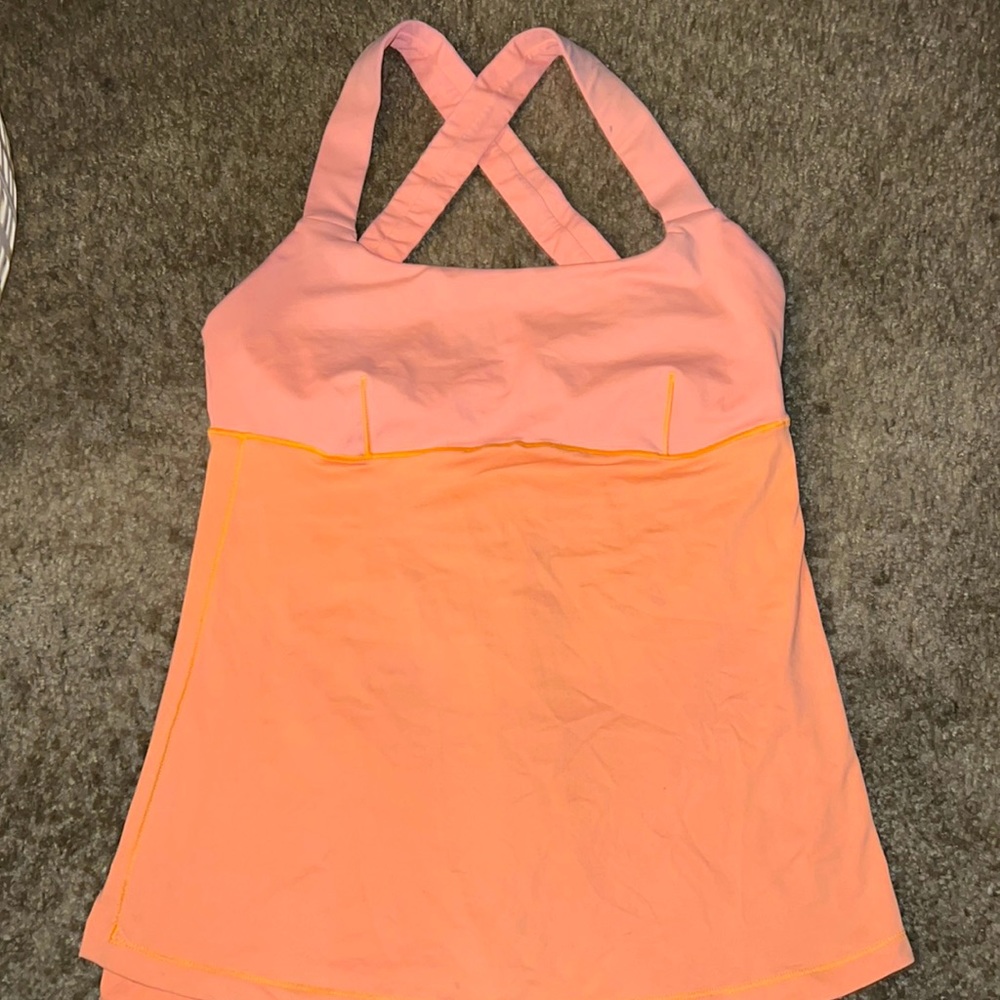 Lululemon tank